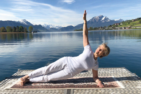 Hatha Yoga YOGA SUNANDA Winterkurse 2020 Hatha Yoga YOGA SUNANDA Winterkurse 2020