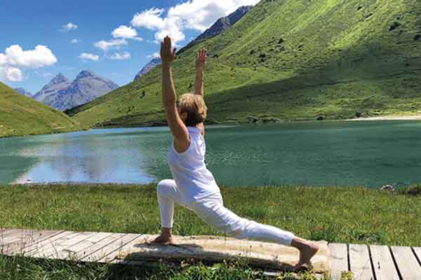 YOGA SUNANDA | Hatha Yoga YOGA SUNANDA | Hatha Yoga